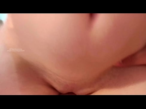 ❤️ Schlof an menger Schwëster sengem Zëmmer an esou sinn ech erwächt Häre Porno bei eis ❌️❤